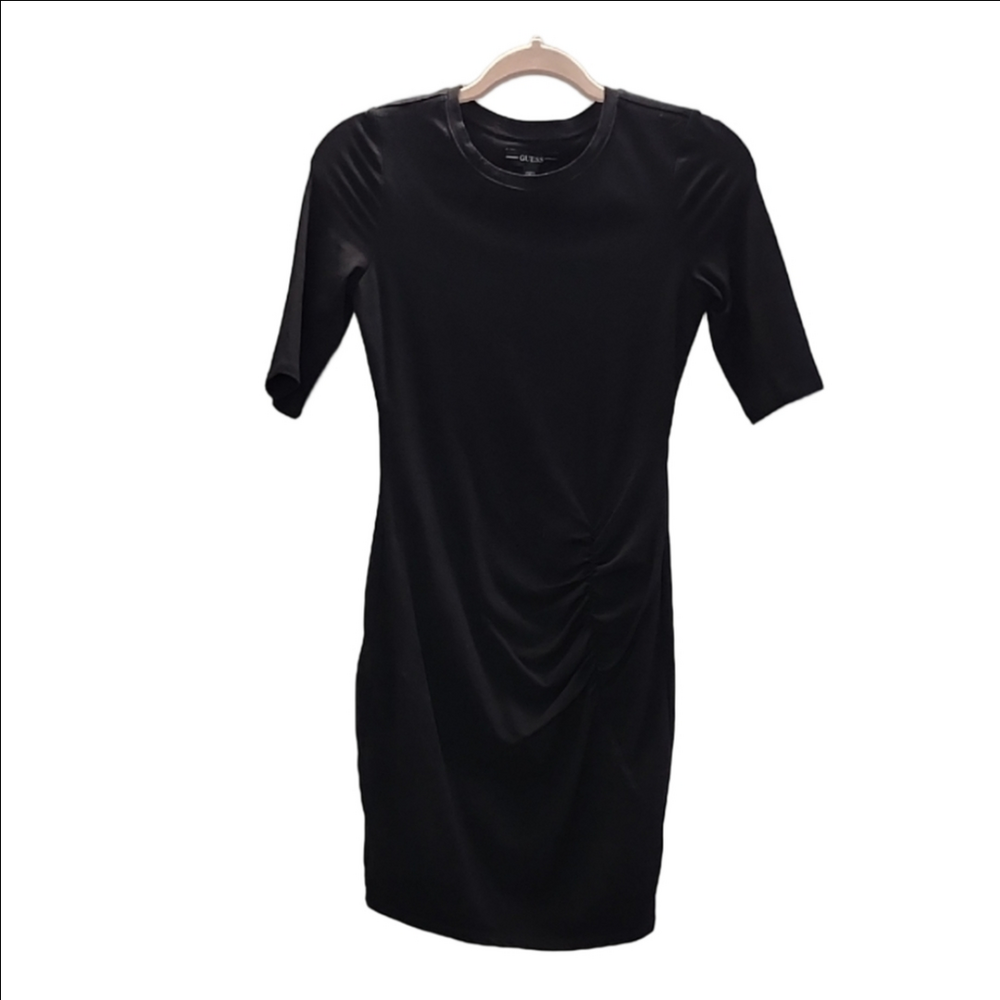GUESS Black crew neck short sleeve ruched bodycon dress